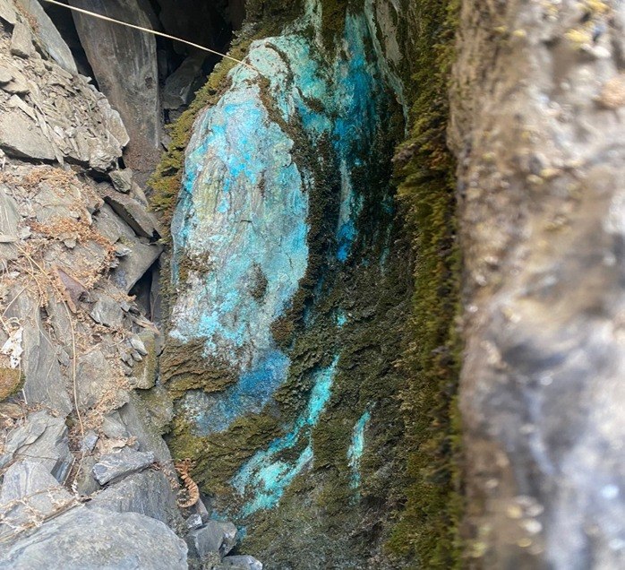 Blue-green copper staining on exposed rock at Taman Khola, Baglung