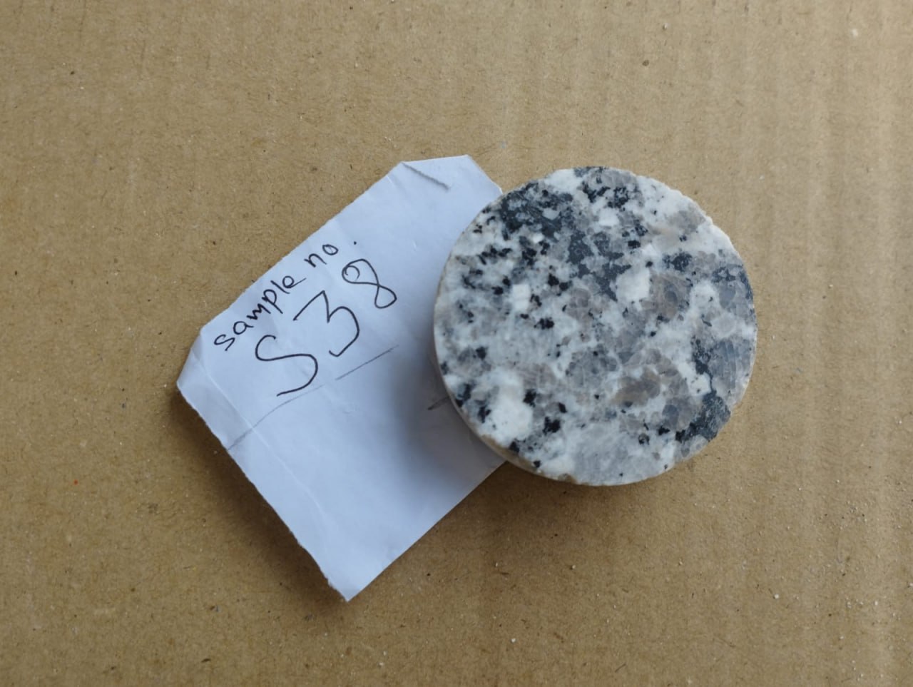Granite core sample analysis from Palung field work